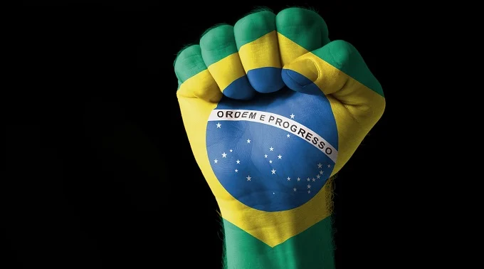 Democracia e prosperidade só com capitalismo